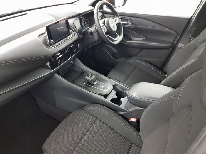 Nissan QASHQAI 2024