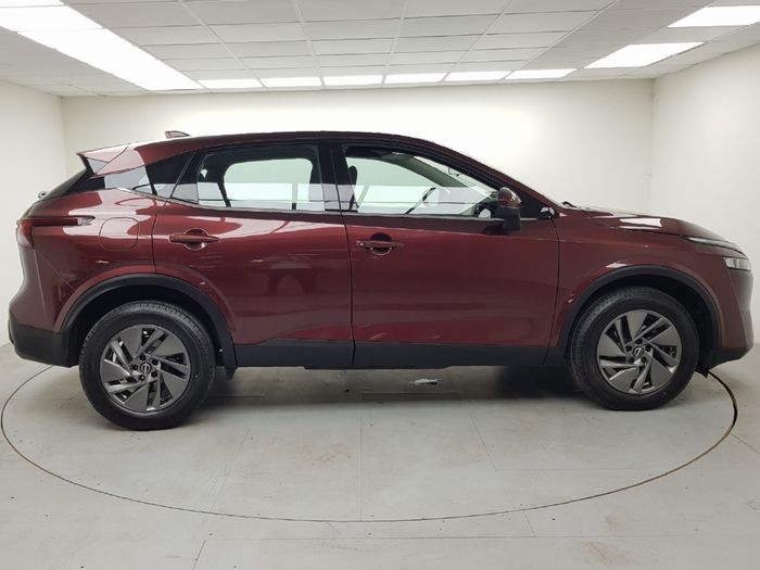 Nissan QASHQAI 2024