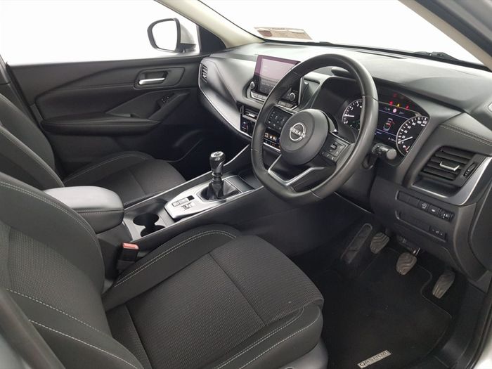 Nissan QASHQAI 2024