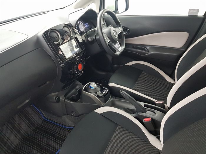 Nissan NOTE 2019