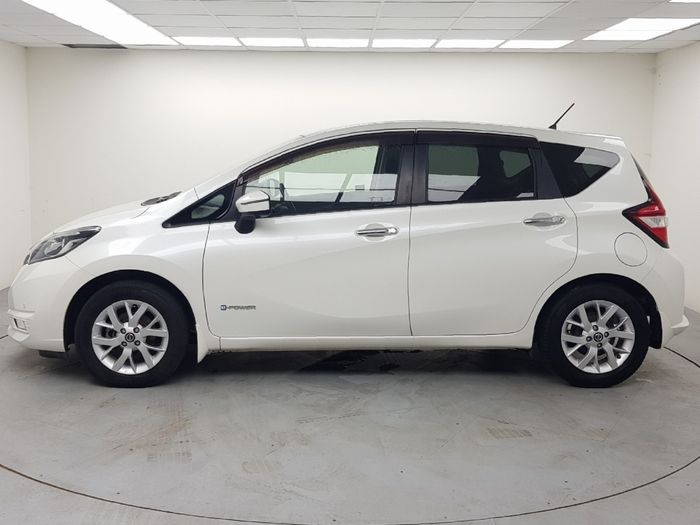 Nissan NOTE 2019