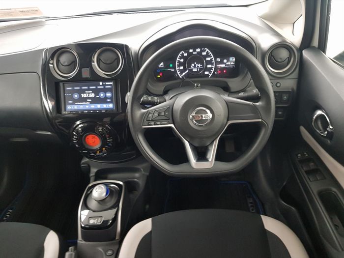 Nissan NOTE 2019