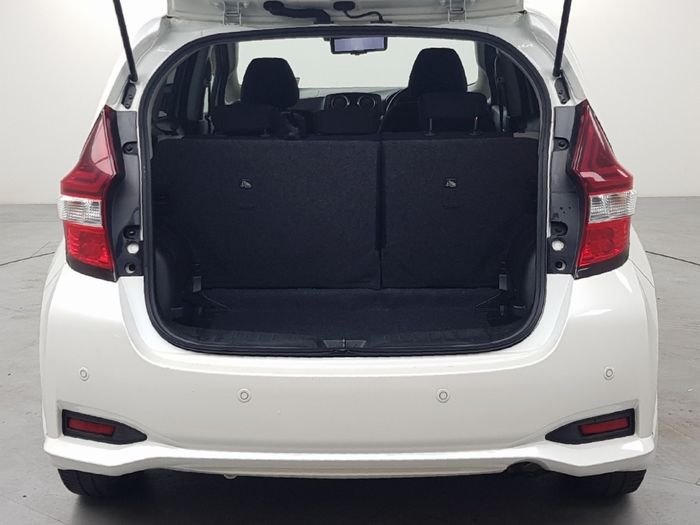 Nissan NOTE 2019
