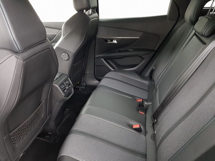 Peugeot 3008 2022