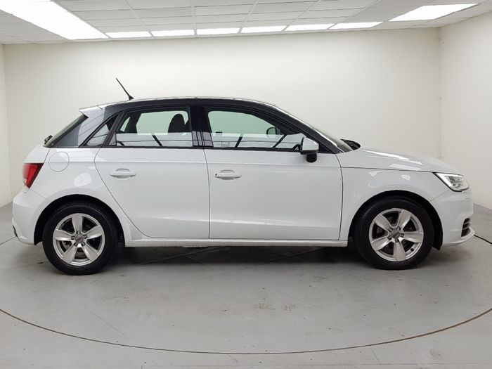 Audi A1 2023