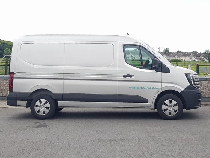 Nissan Interstar 2026
