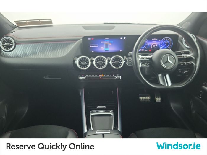 Mercedes-Benz EQA 2024