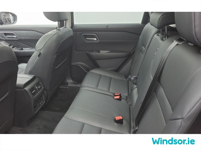 Nissan X-Trail 2025