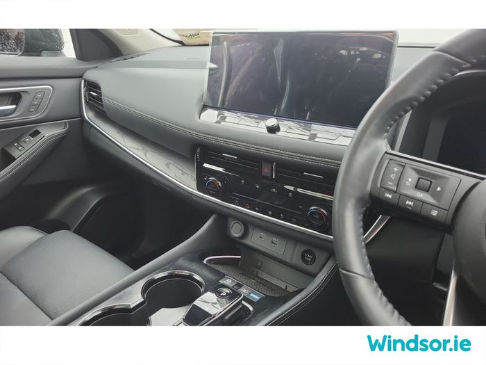 Nissan X-Trail 2025