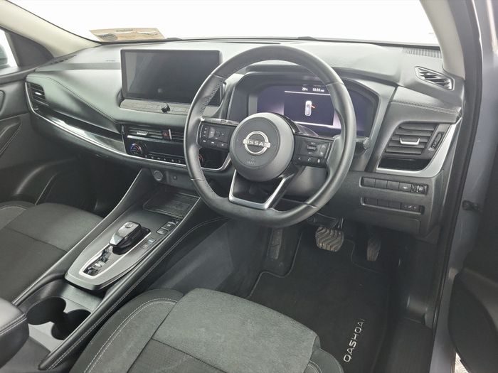 Nissan QASHQAI 2024