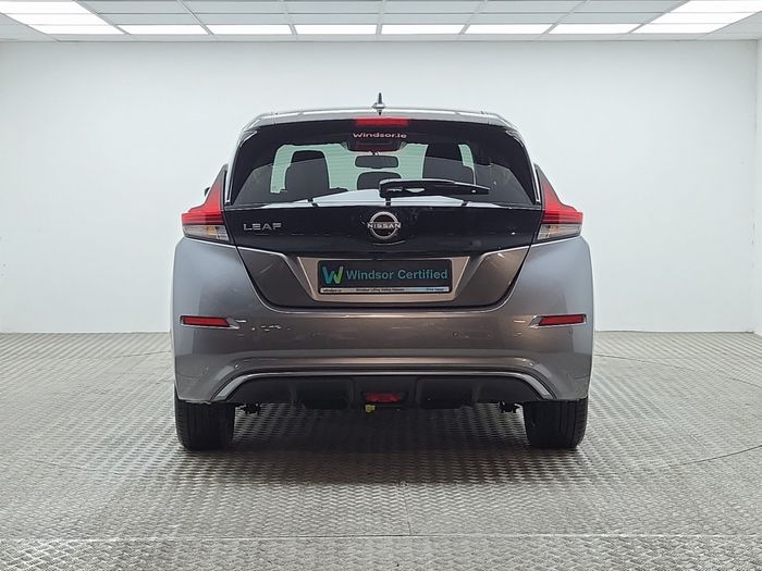 Nissan Leaf 2024