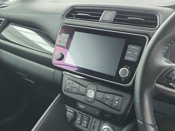Nissan Leaf 2024