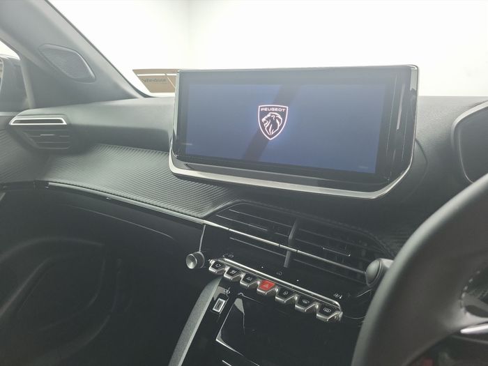 Peugeot 2008 2025