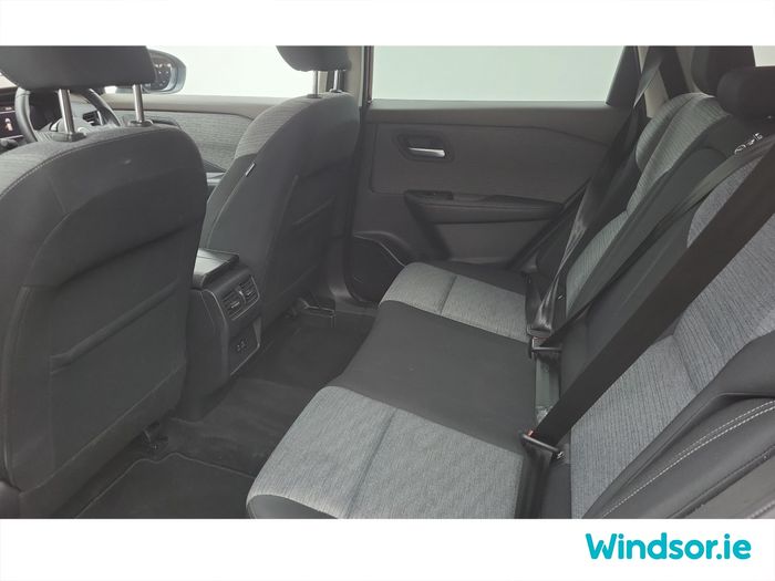 Nissan X-Trail 2025