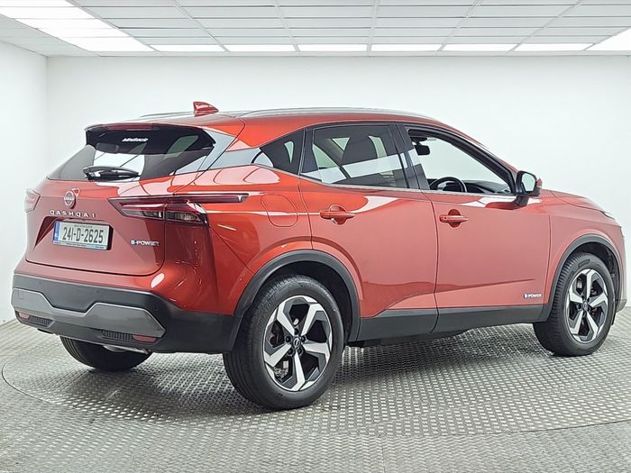 Nissan QASHQAI 2024
