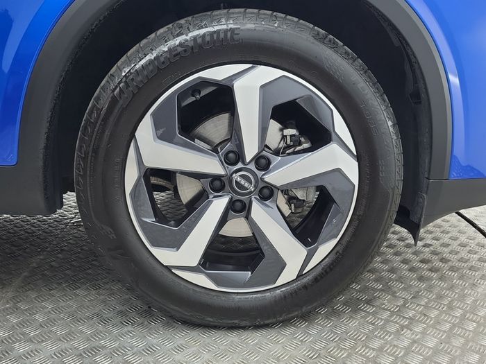 Nissan QASHQAI 2025