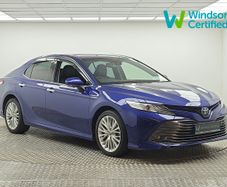Toyota Camry 2019