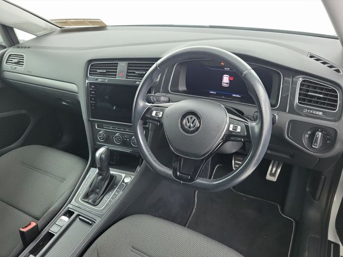 Volkswagen Golf 2020