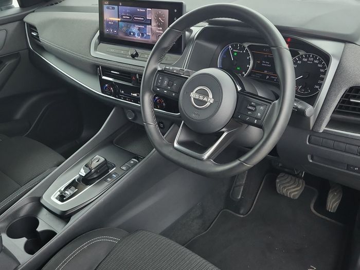 Nissan QASHQAI 2025