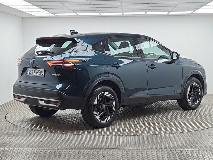 Nissan QASHQAI 2025