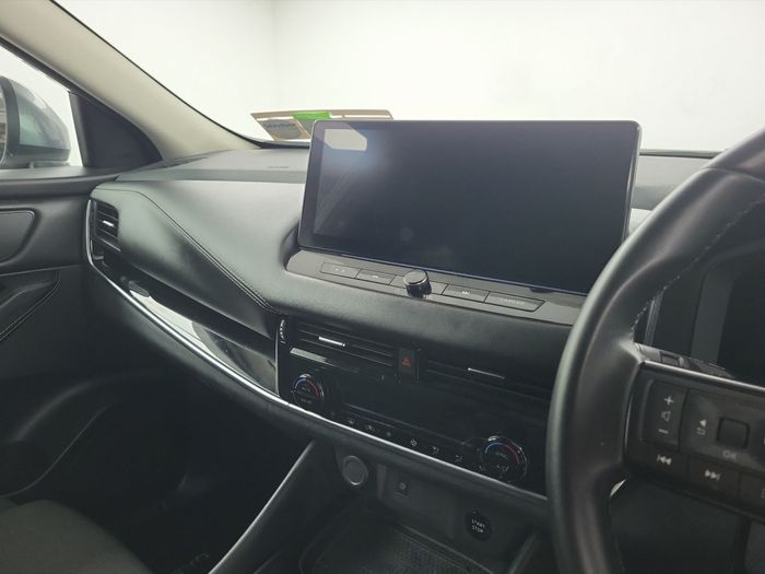 Nissan QASHQAI 2024