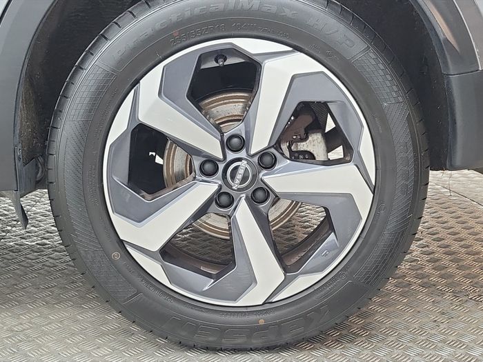 Nissan QASHQAI 2024