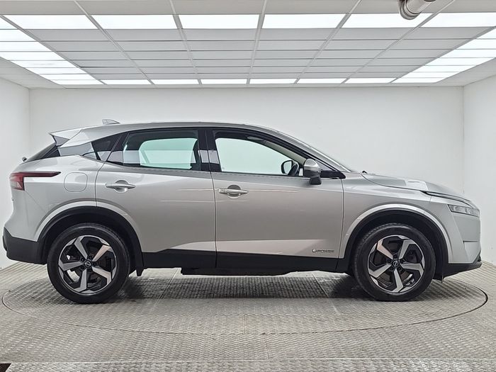 Nissan QASHQAI 2024