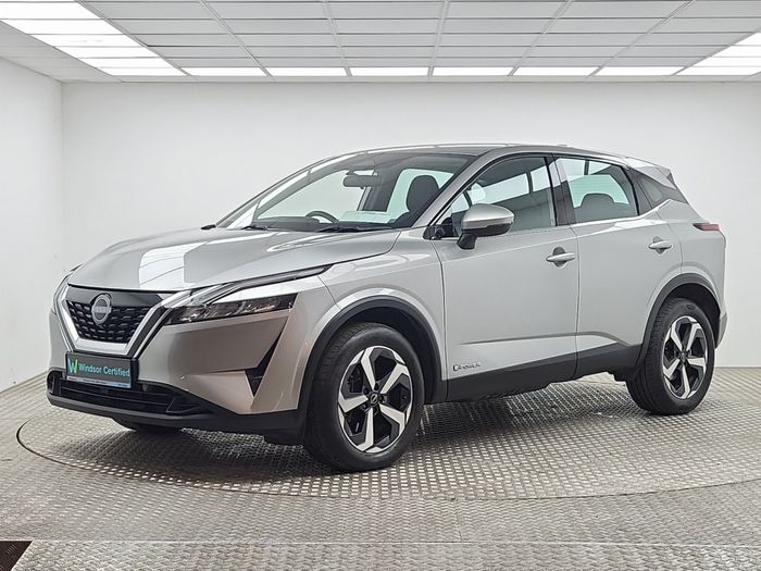 Nissan QASHQAI 2024