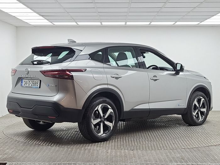 Nissan QASHQAI 2024