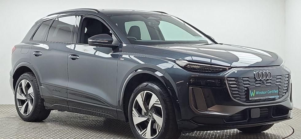 Audi Q6 e-tron 2025
