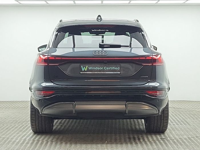 Audi Q6 e-tron 2025