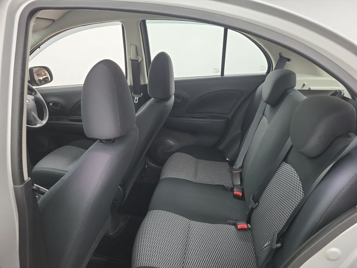 Nissan March 2022