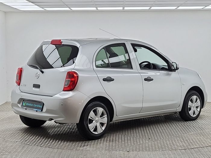 Nissan March 2020
