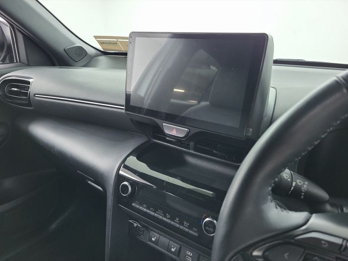 Toyota Yaris Cross 2024