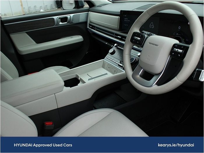 Hyundai Santa Fe 2025