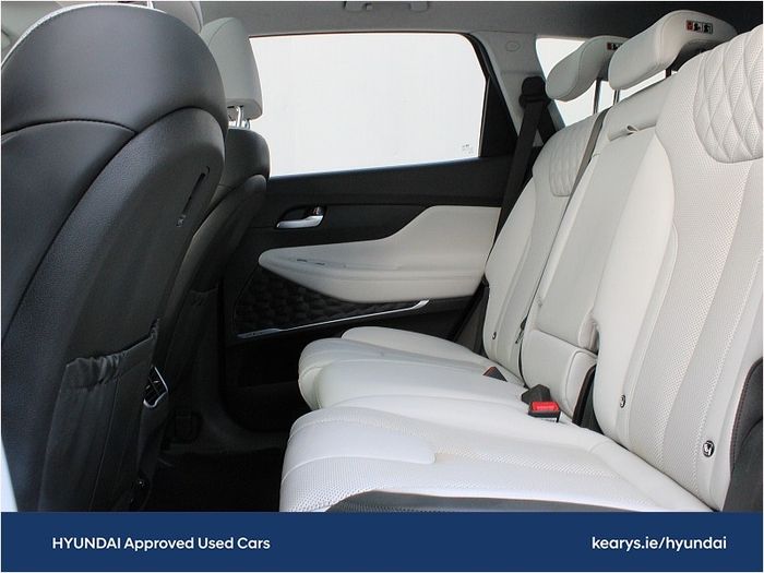 Hyundai Santa Fe 2023