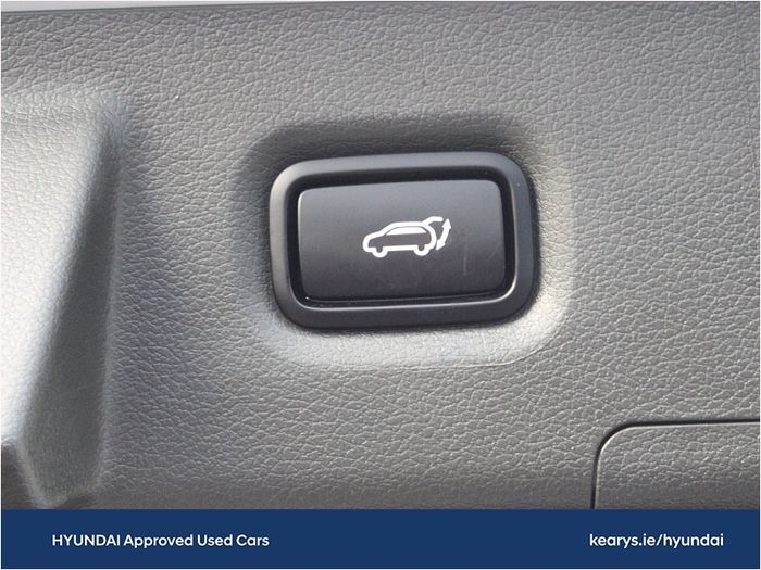 Hyundai Santa Fe 2023