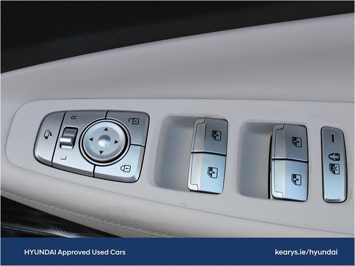 Hyundai Santa Fe 2023