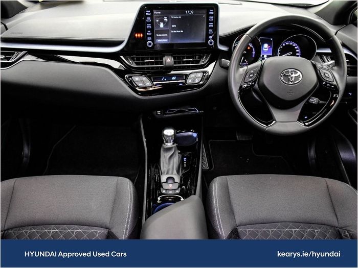 Toyota C-HR 2023