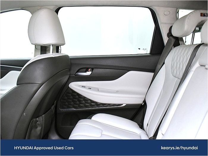 Hyundai Santa Fe 2023