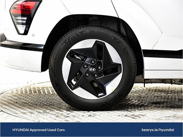 Hyundai Kona 2025