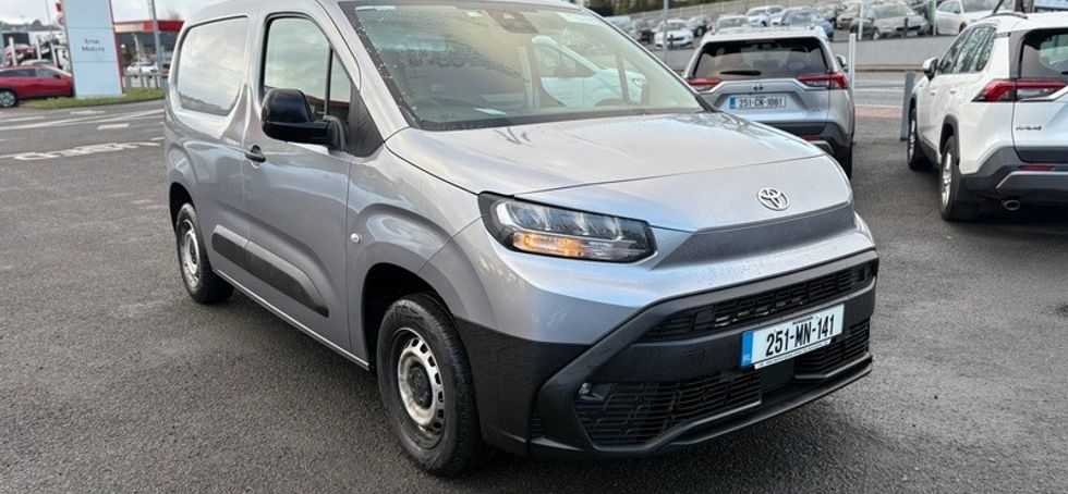 Toyota Proace 2025