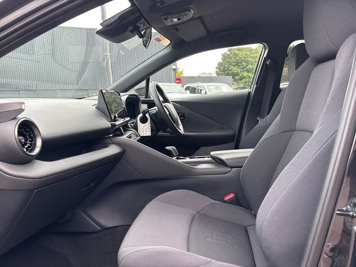 Toyota C-HR 2025