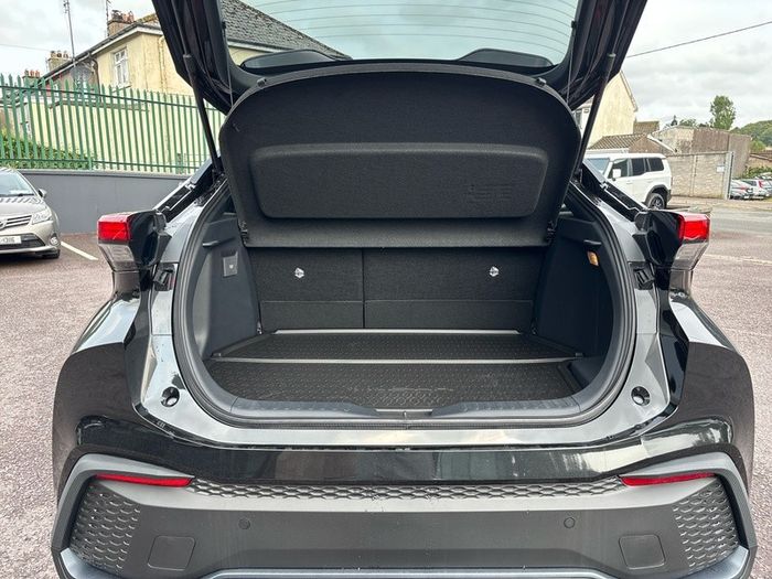 Toyota C-HR 2025