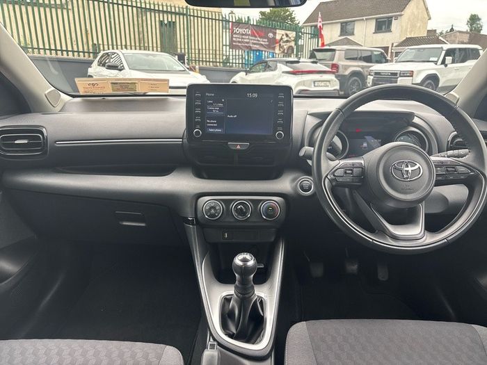 Toyota Yaris 2021
