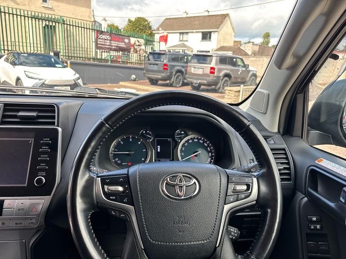 Toyota Landcruiser 2021