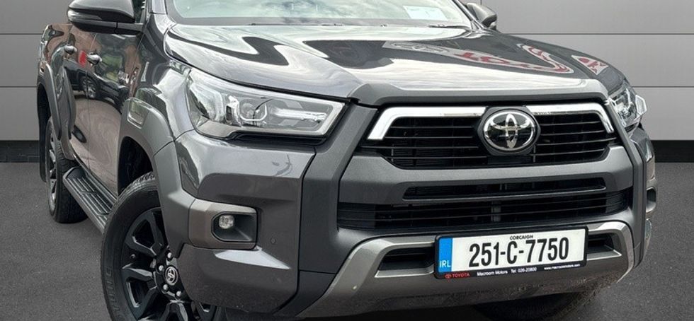 Toyota HiLux 2025
