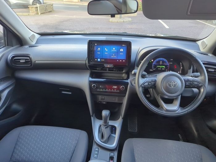 Toyota Yaris Cross 2024