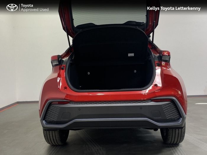 Toyota C-HR 2025