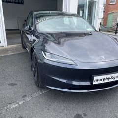 Tesla Model 3 2025
